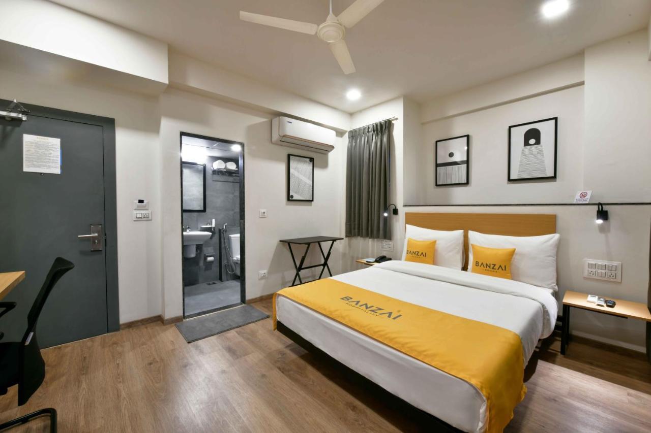 Banzai Rooms Nashik Esterno foto