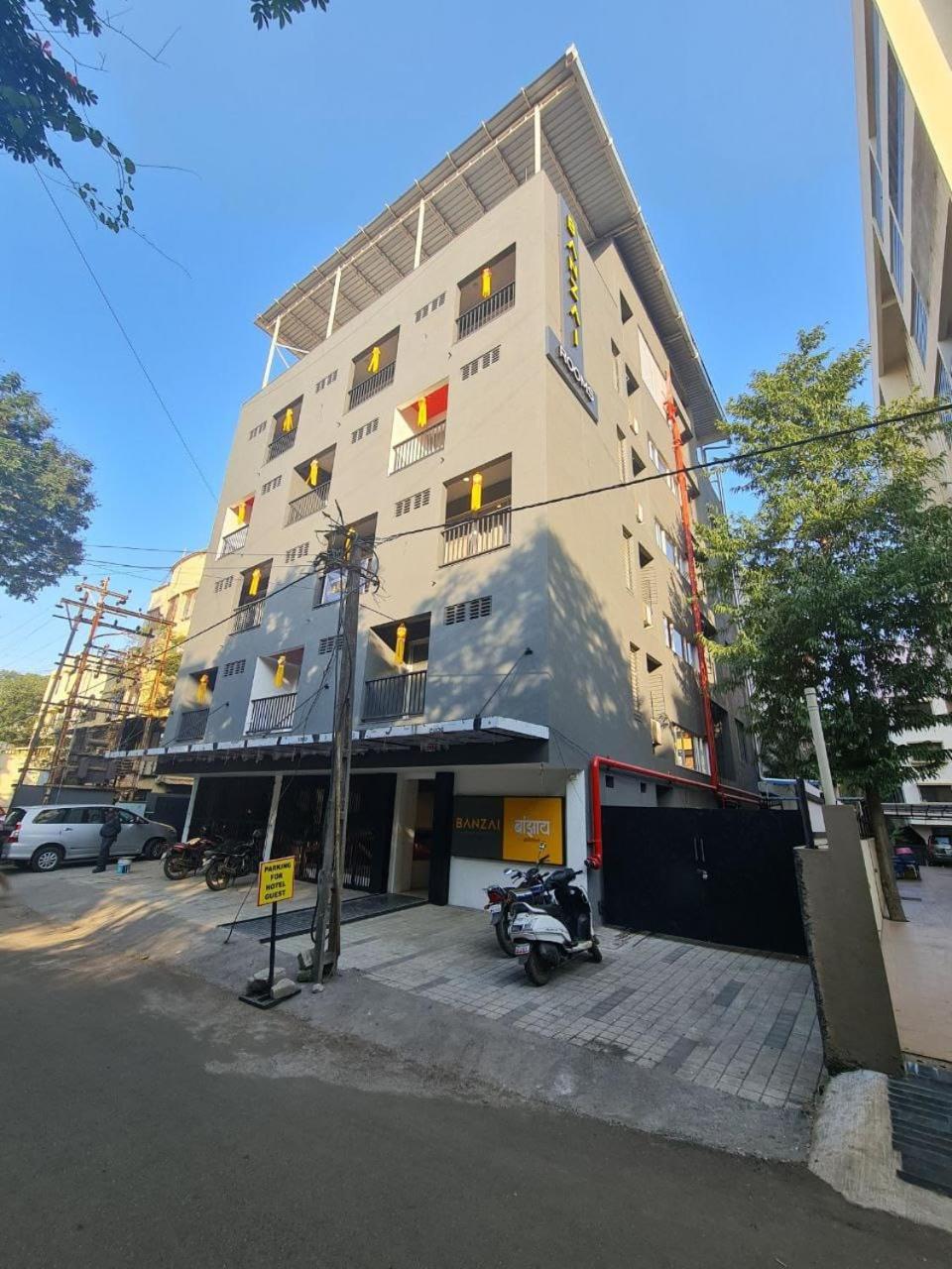 Banzai Rooms Nashik Esterno foto