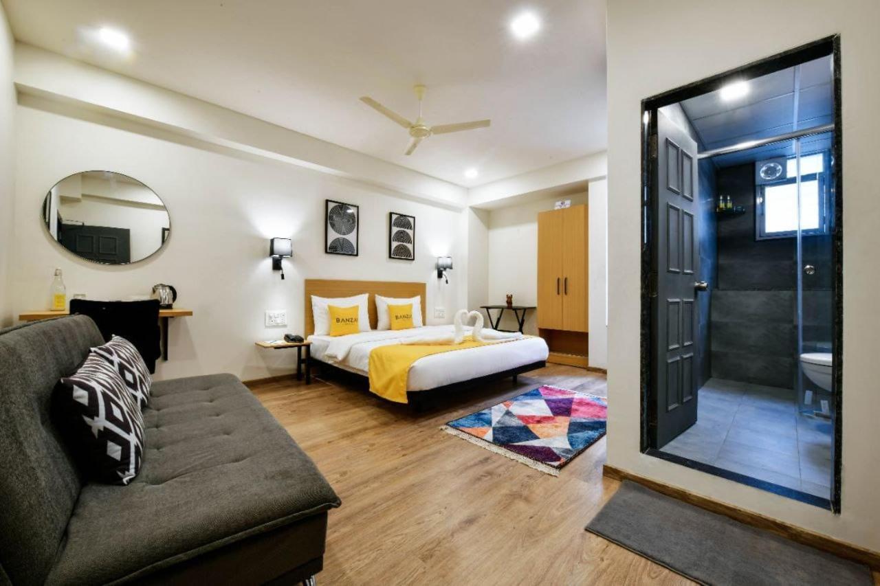 Banzai Rooms Nashik Esterno foto