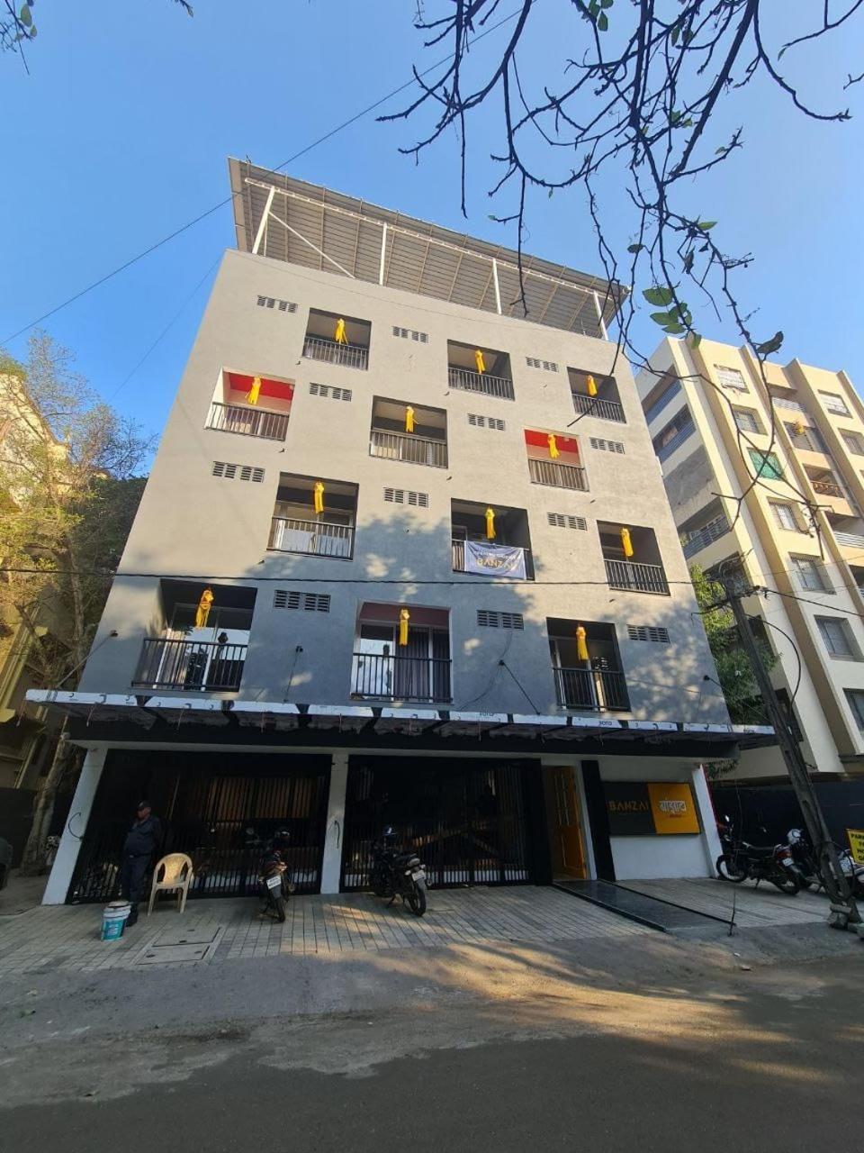 Banzai Rooms Nashik Esterno foto