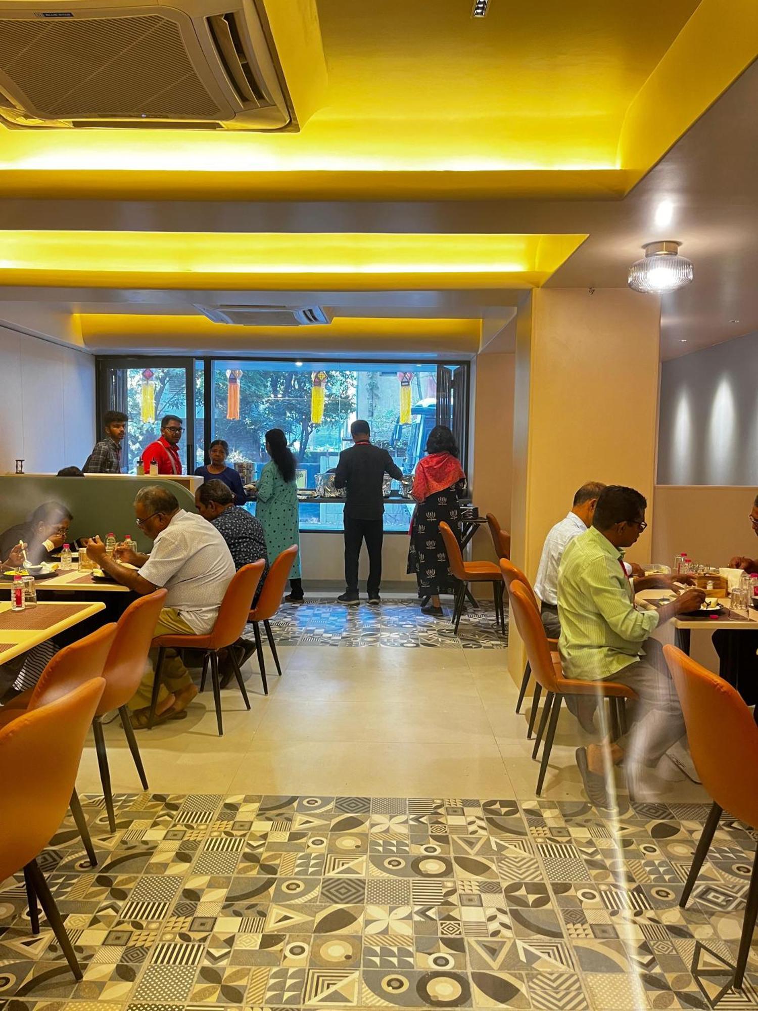 Banzai Rooms Nashik Esterno foto